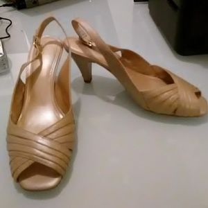 Alex Marie size 7 heels